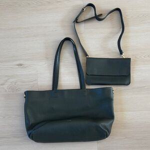 Cuyana classic easy zipper tote with flap bag and strap